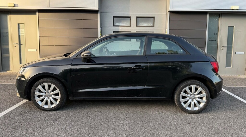 Audi A1 1.6 Tdi Sport Hatchback KW13KWG Black #4