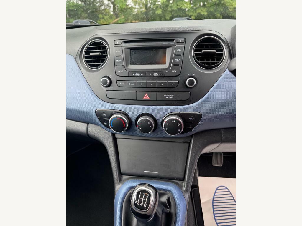 Hyundai I10 I10 Se Blue #14