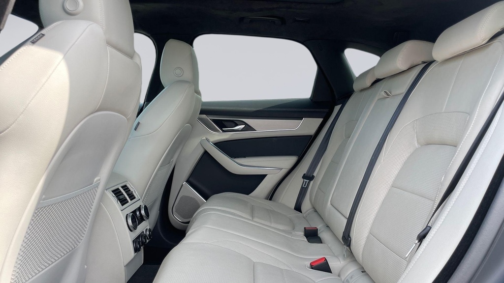 Jaguar F-Pace D165 R-dynamic Se Svo Premium Palette Blue Blue #4