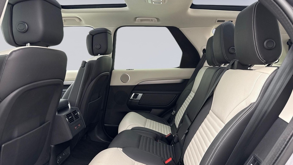 Land Rover Discovery D350 Dynamic Hse Eiger Grey KT74EOY Grey #4