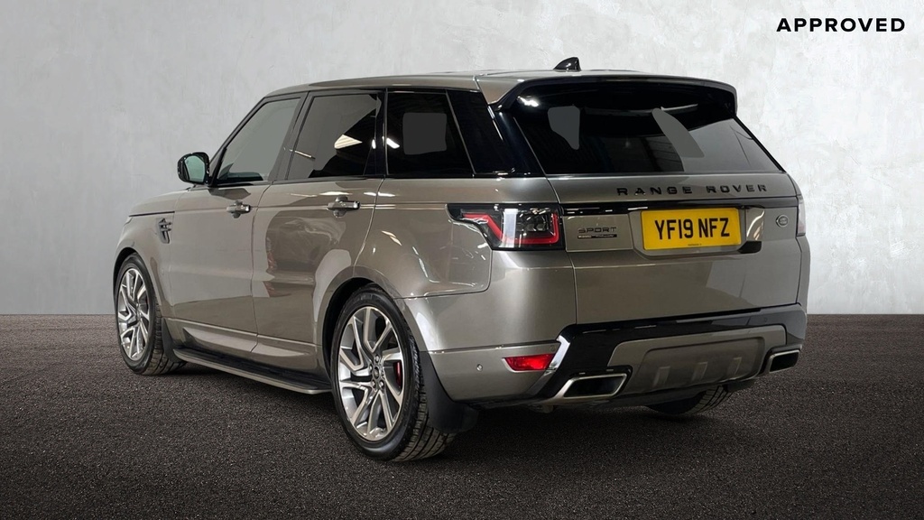 Land Rover Range Rover Sport P400e Dynamic Silicon Silver YF19NFZ Silver #2