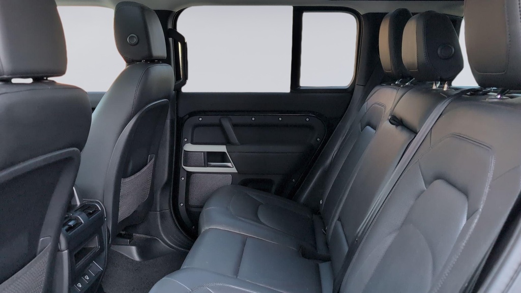 Land Rover Defender 110 D250 Xs Edition Santorini Black PG24EKL Black #4