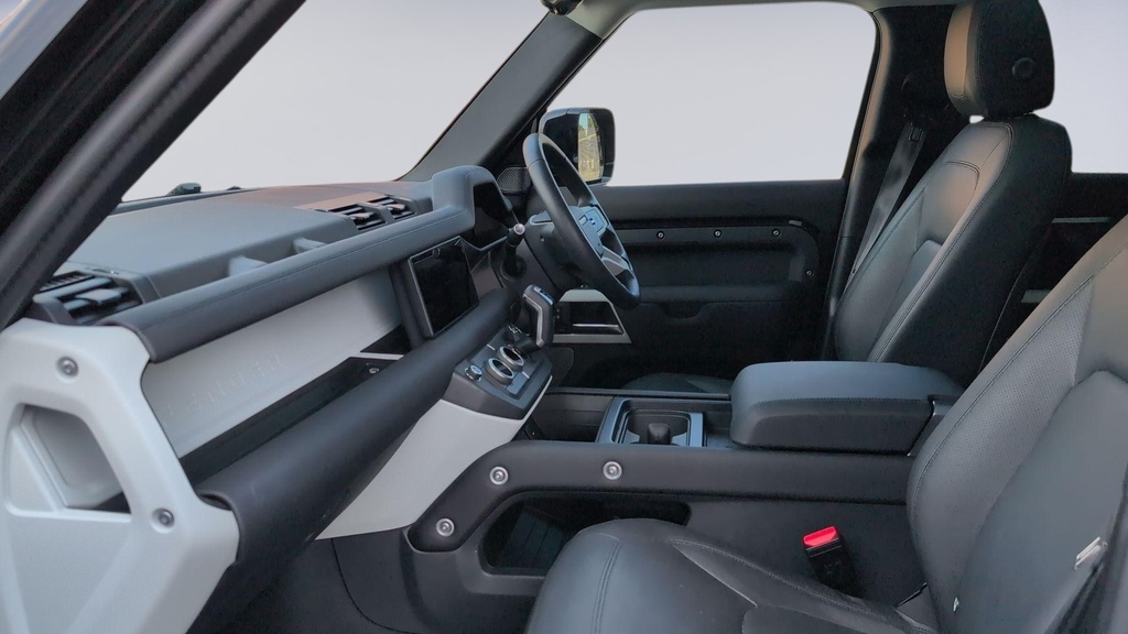 Land Rover Defender 110 D250 Xs Edition Santorini Black PG24EKL Black #3