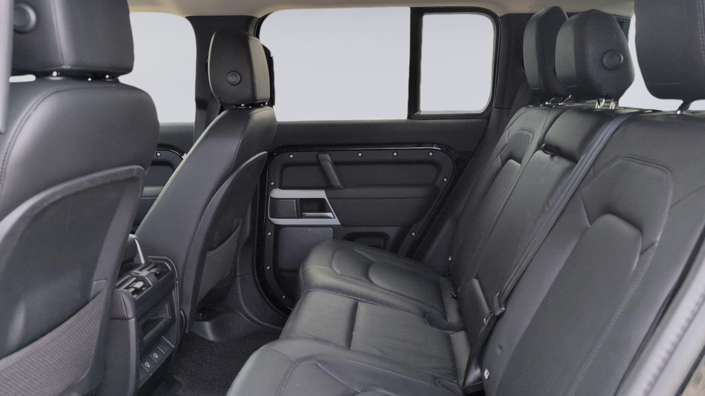 Land Rover Defender 110 D250 Xs Edition Santorini Black PJ24FYU Black #4