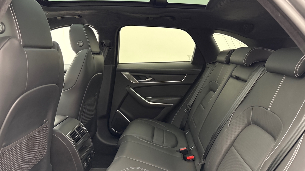 Jaguar F-Pace D200 R-dynamic Hse Black 90Th Anniversary Edition KS74XAT Grey #4
