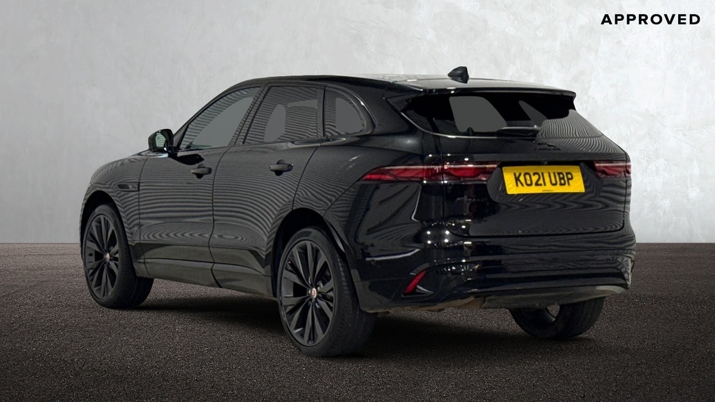 Jaguar F-Pace D200 R-dynamic Hse Santorini Black Black #2