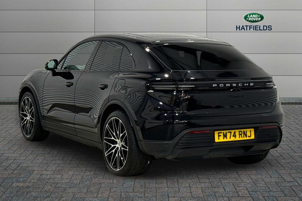 Porsche Macan 100Kwh 4 Black Black #2