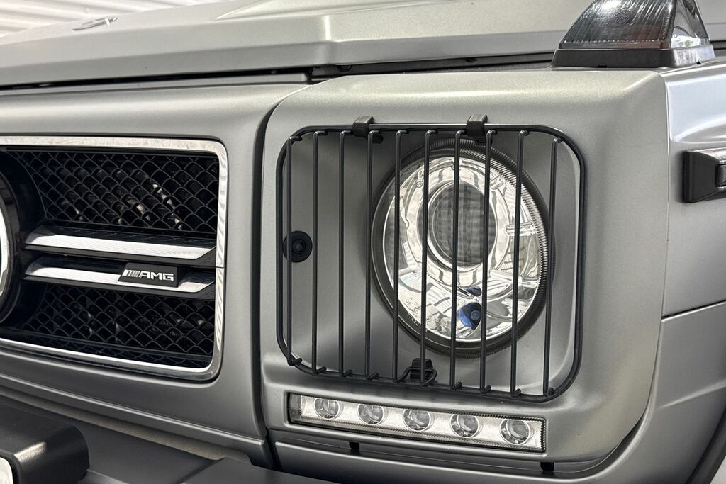 Mercedes-Benz G Class 5.5 G63 V8 Biturbo Amg Suv Spds7gt 4Wd White #32