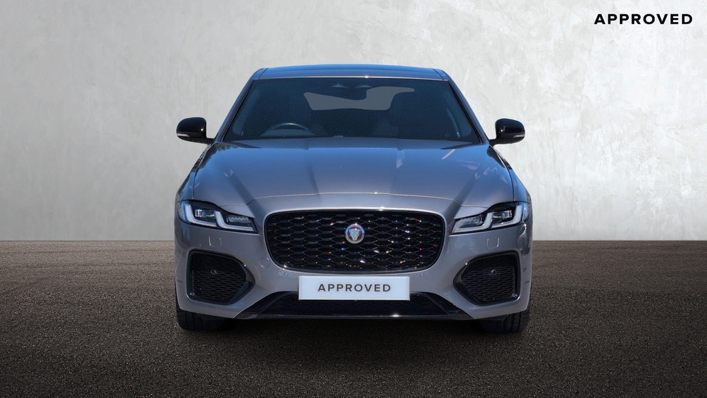 Jaguar XF R-dynamic Se Black Blue #7