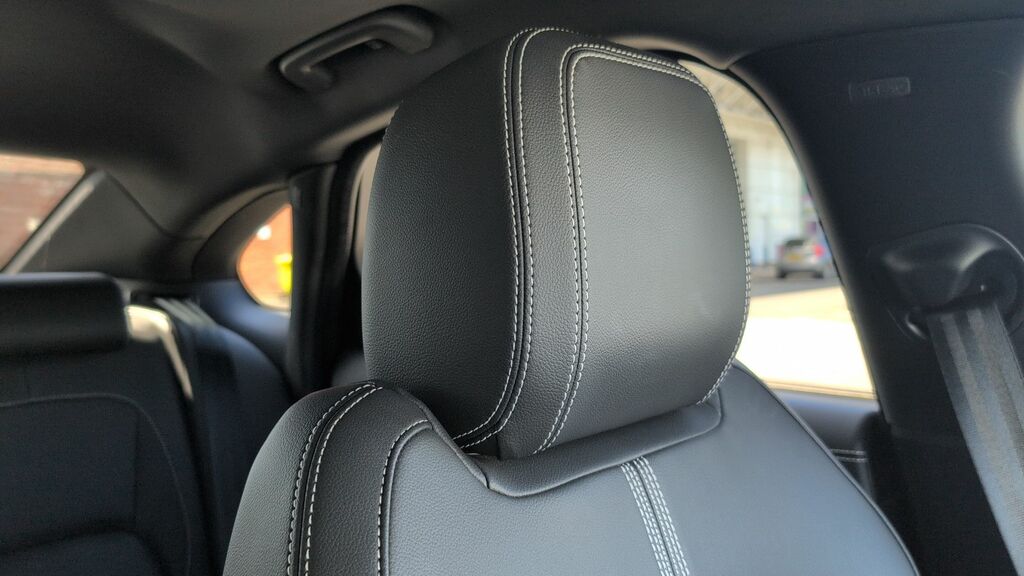 Jaguar XF R-dynamic Se Black Blue #43