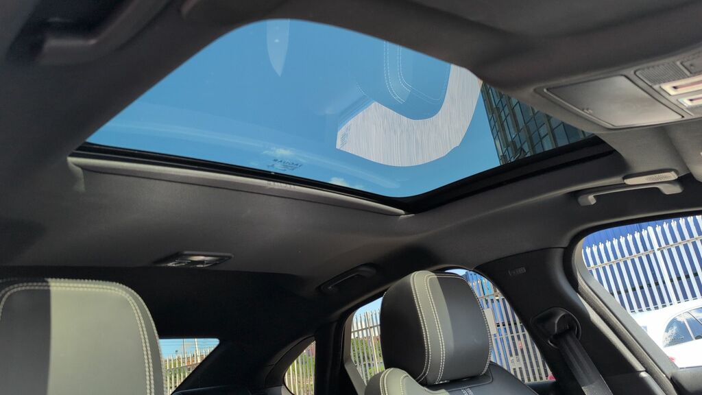 Jaguar XF R-dynamic Se Black Blue #20