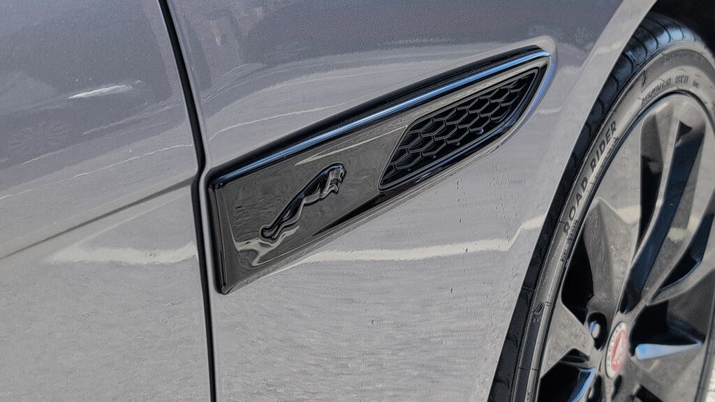 Jaguar XF R-dynamic Se Black Blue #25