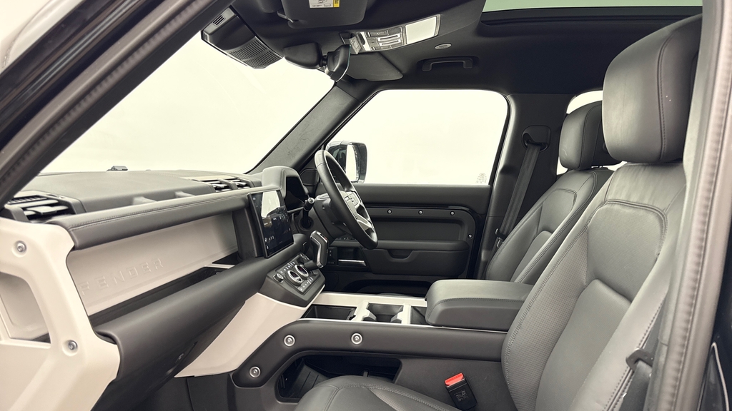 Land Rover Defender 110 D350 X-dynamic Hse Santorini Black Black #3