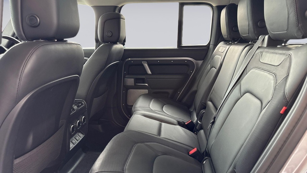 Land Rover Defender 130 D300 X-dynamic Hse Eiger Grey Grey #4