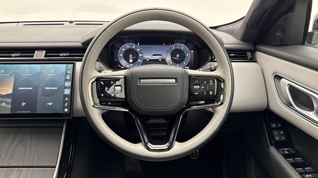 Land Rover Range Rover Velar Dynamic Se Black #15
