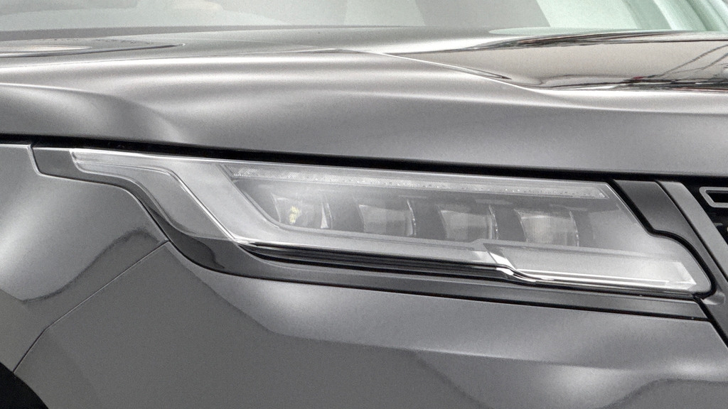 Land Rover Range Rover Velar Dynamic Se Red #17