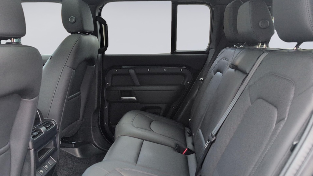 Land Rover Defender 110 D250 X-dynamic Se Santorini Black Black #4