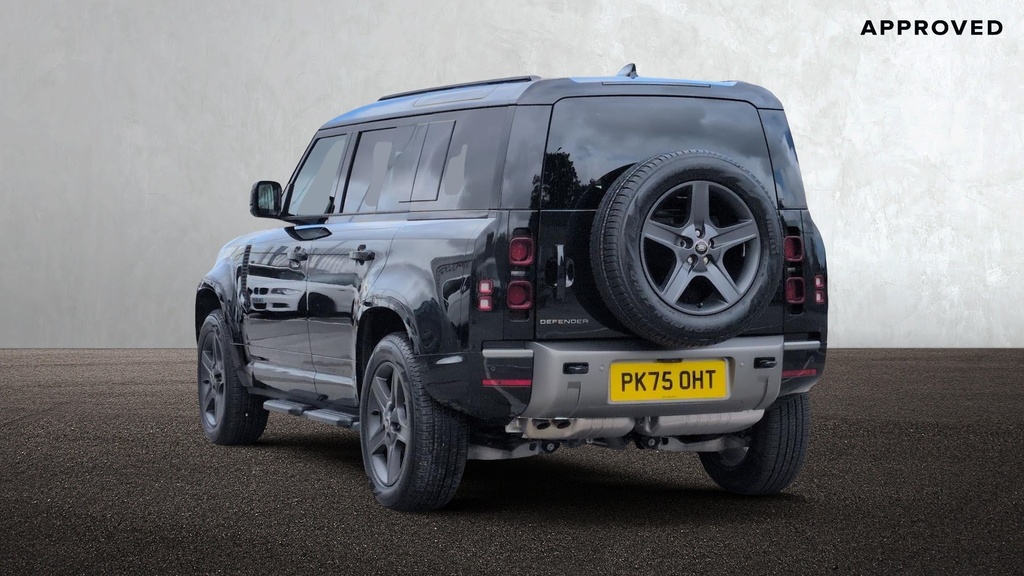 Land Rover Defender 110 D250 X-dynamic Se Santorini Black Black #2