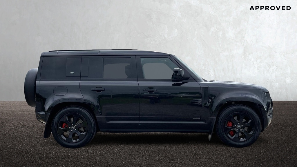 Land Rover Defender 110 D300 X Santorini Black Black #5