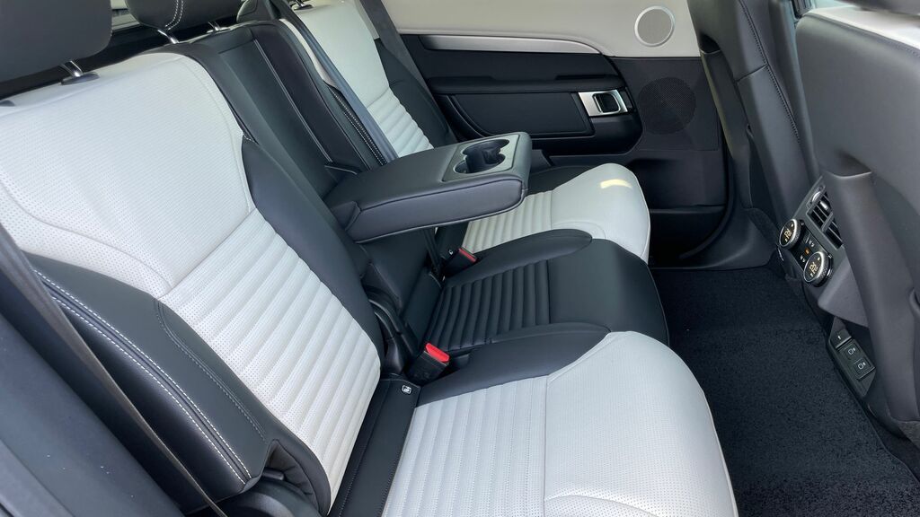Land Rover Discovery 3.0 D350 Dynamic Se Grey #38