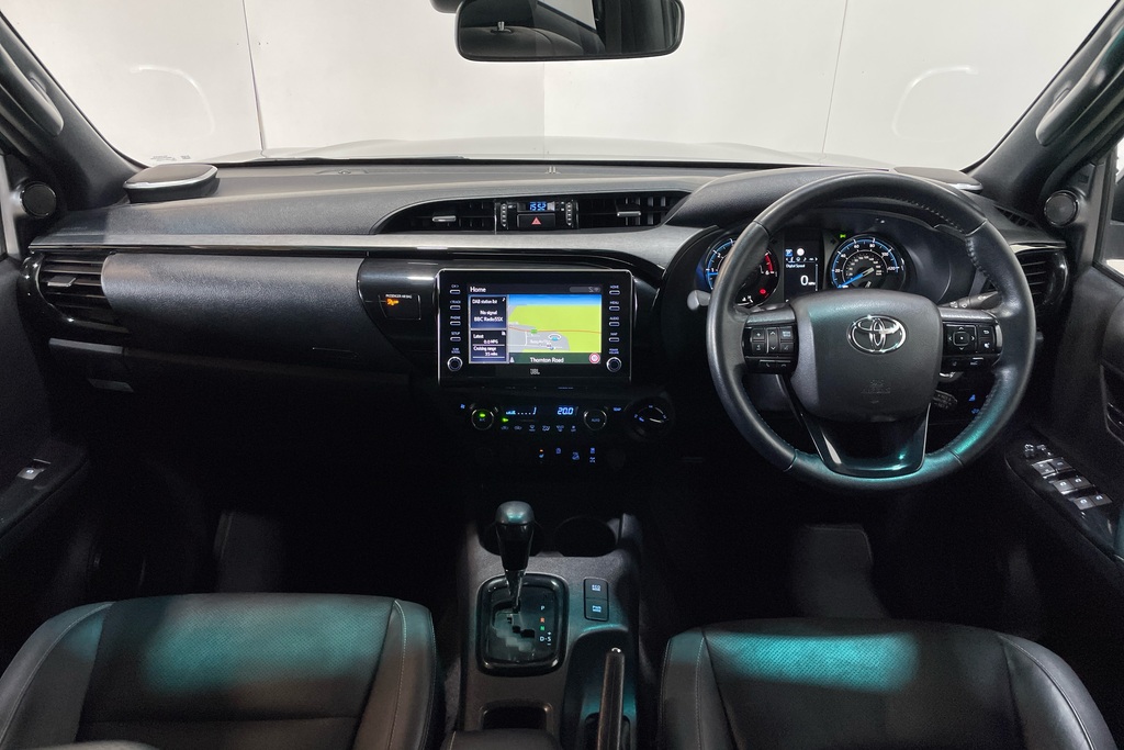 Toyota HILUX Pickup  #9