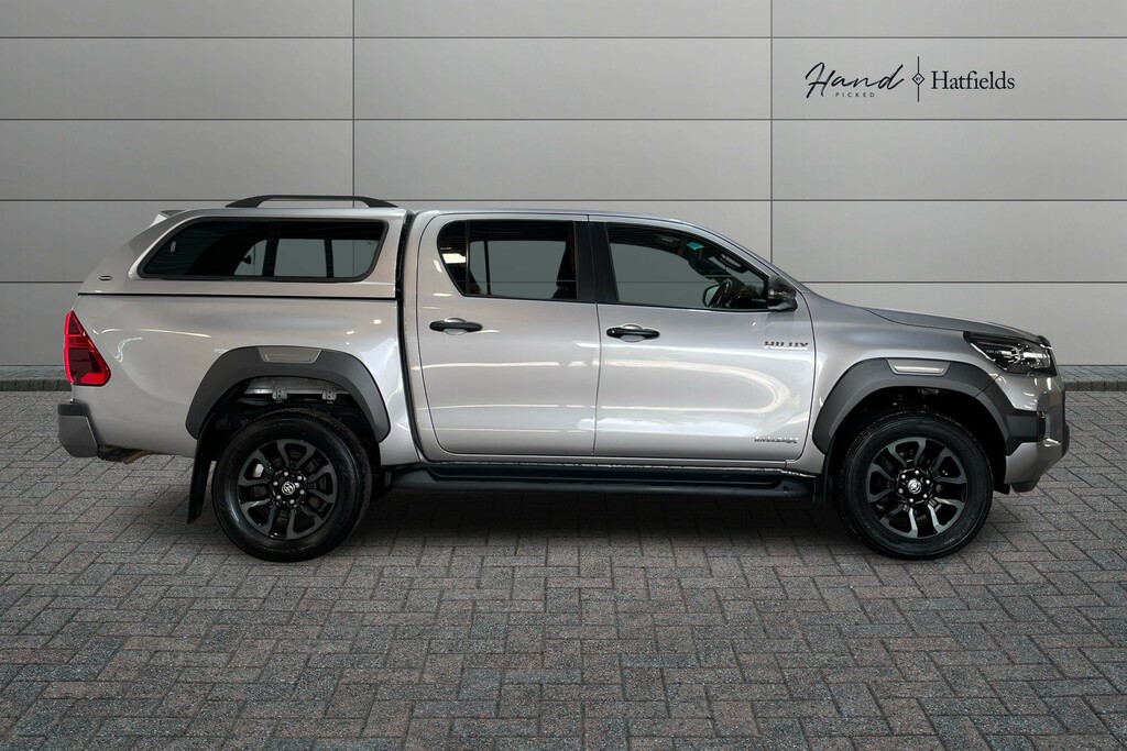 Toyota HILUX Dcab Pick Up D-4d Invincible X Silver Silver #5