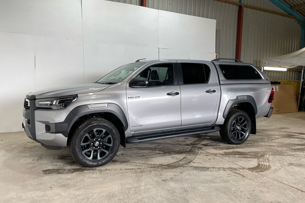 Toyota HILUX Pickup  #22