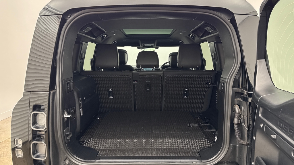 Land Rover Defender 110 Defender X-dynamic Hse D Mhev A Green #10