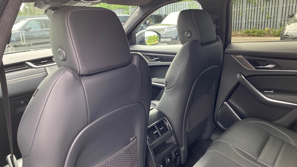 Jaguar F-Pace P400e 19.3Kwh R-dynamic Se Black Euro 6 Blue #40