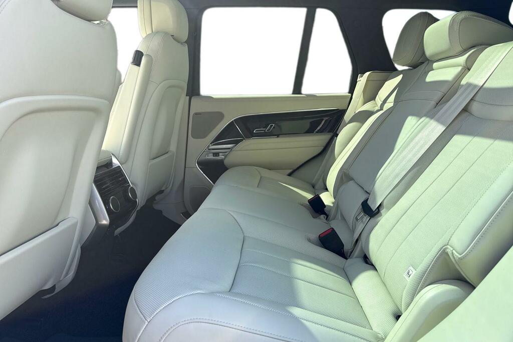 Land Rover Range Rover D300 Edition Santorini Black Black #5