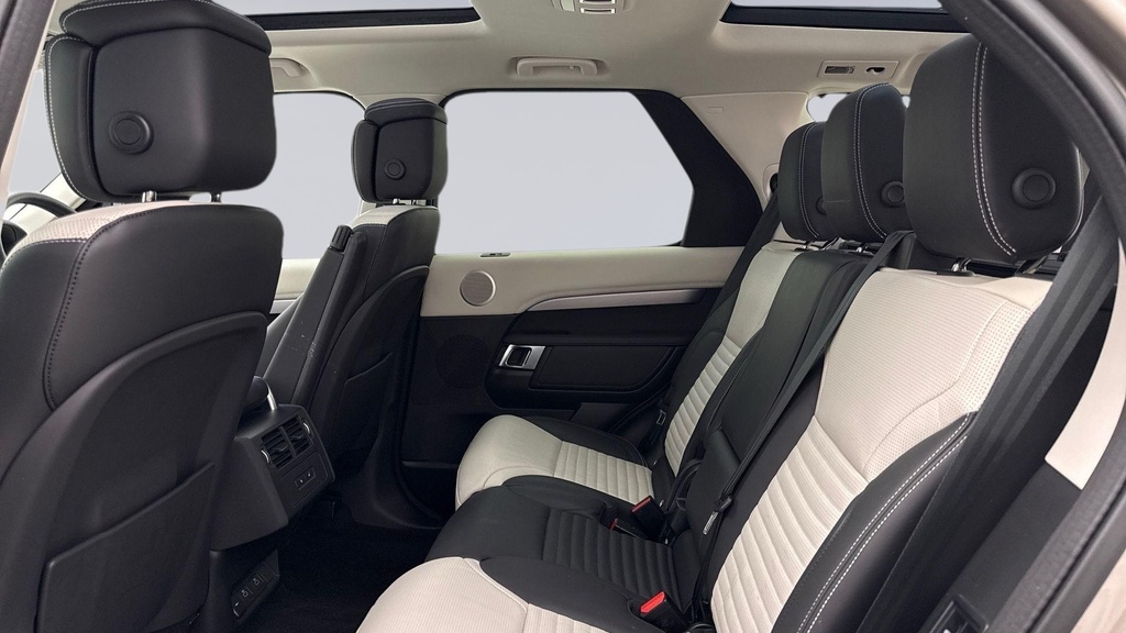 Land Rover Discovery D350 Dynamic Hse Lantau Bronze Brown #4