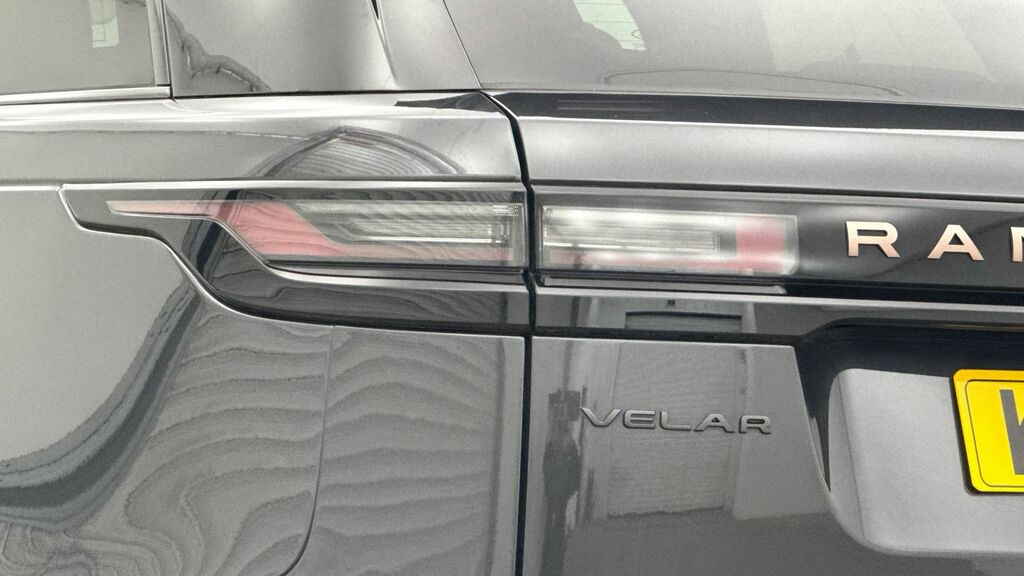 Land Rover Range Rover Velar 2.0 P400e Revised 2025 Grey #19