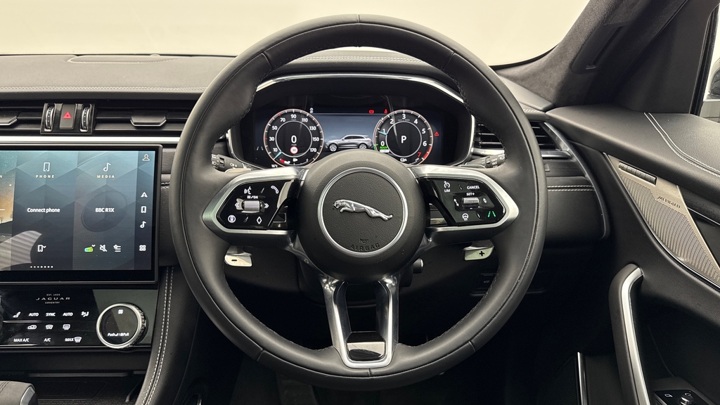 Jaguar F-Pace 2.0 D200 R-dynamic Se Black Awd Black #15