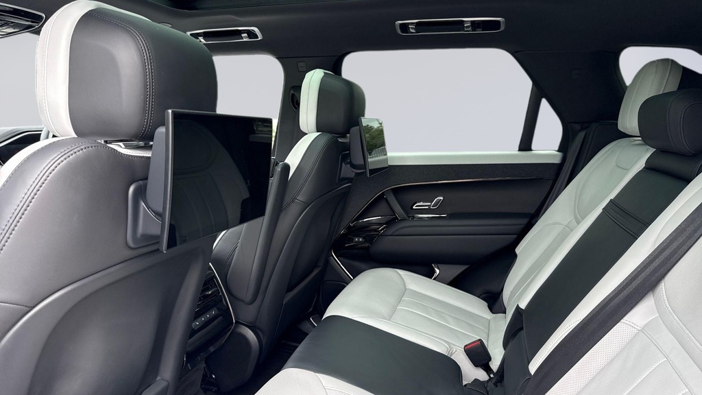 Land Rover Range Rover Sport P400 Dynamic Se Santorini Black Black #4