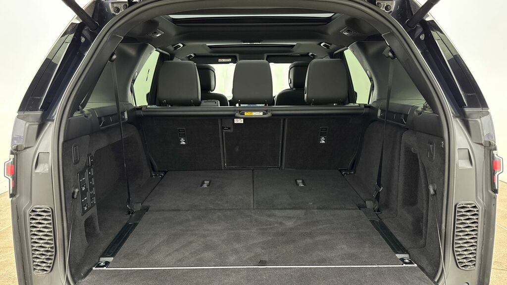 Land Rover Discovery 2.0 D200 Dynamic Se 7 Seat 2025 Blue #10