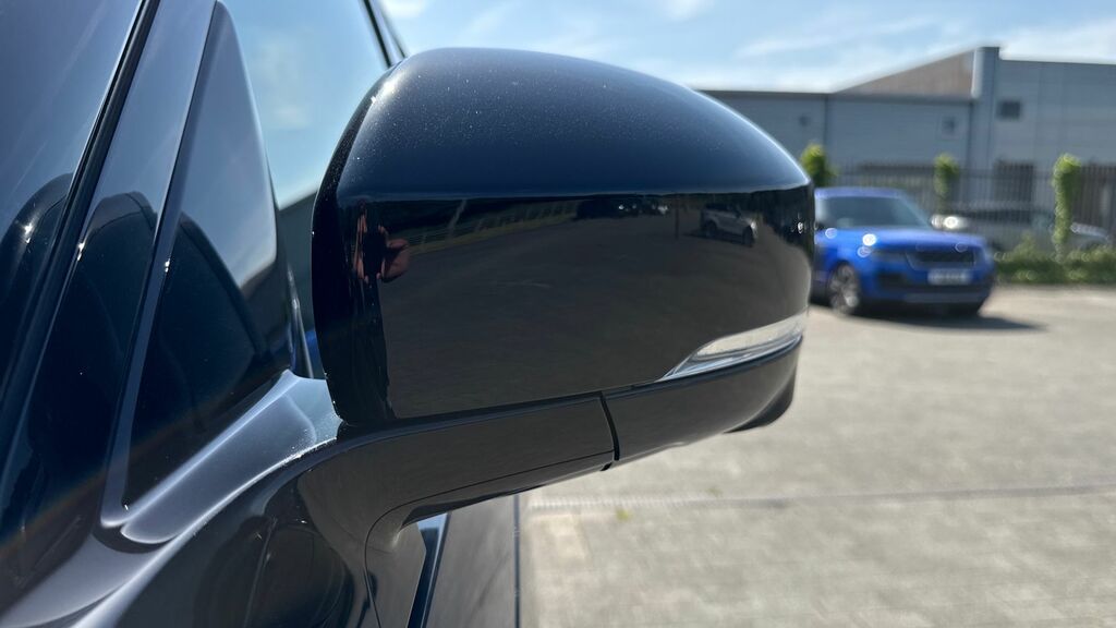 Land Rover Discovery 2.0 D200 Dynamic Se 7 Seat 2025 Blue #37