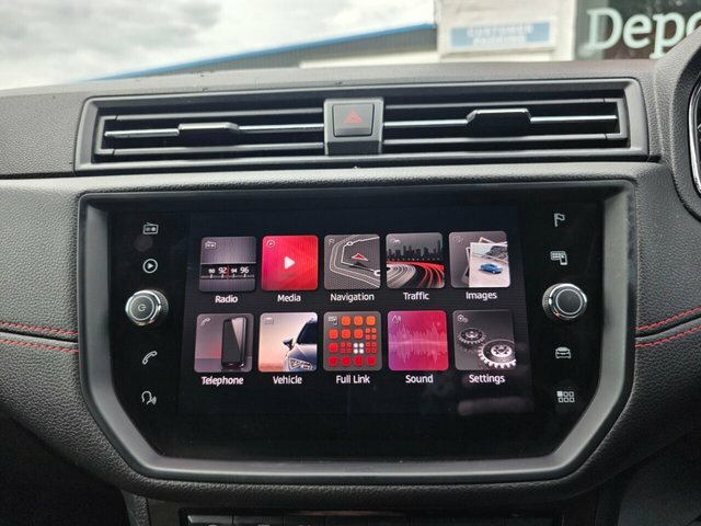 Seat Arona 1.6 Tdi Se Technology Lux 114 Bhp Red #43