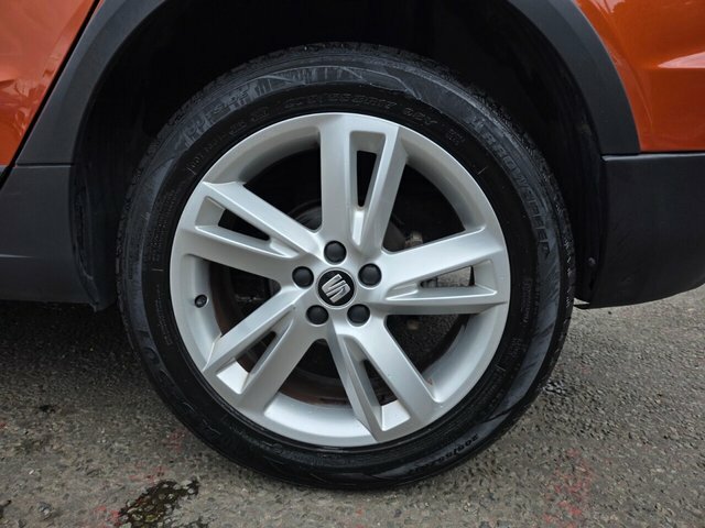 Seat Arona 1.6 Tdi Se Technology Lux 114 Bhp Red #12