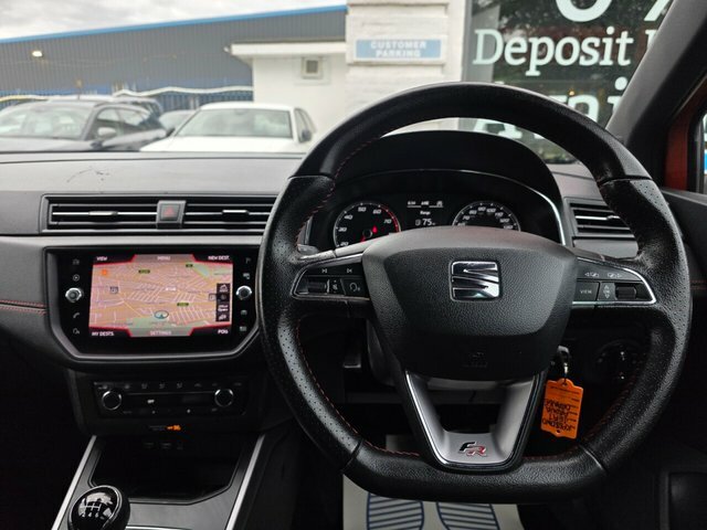 Seat Arona 1.6 Tdi Se Technology Lux 114 Bhp Red #24