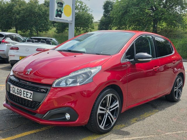 Peugeot 208 Puretech Gpf Gt Line GL68EEZ Red #5