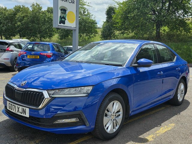Skoda Octavia Tsi Se Hatchback Blue #4