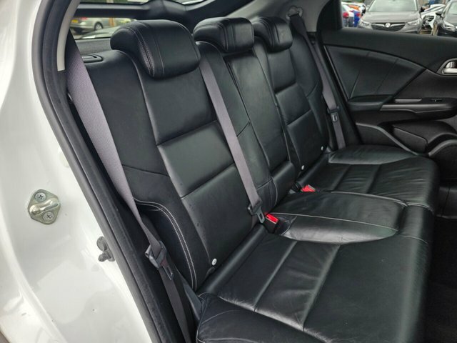 Honda Civic 1.8 Civic I-vtec Ex Gt White #19
