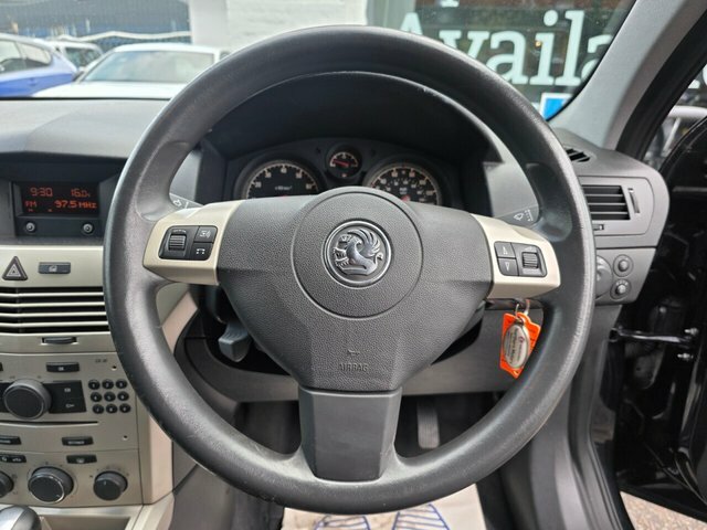 Vauxhall Astra 1.6 Vvt 16V Breeze Red #21
