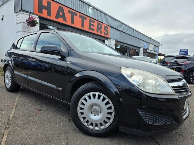 Vauxhall Astra 16V Life Hatchback Black