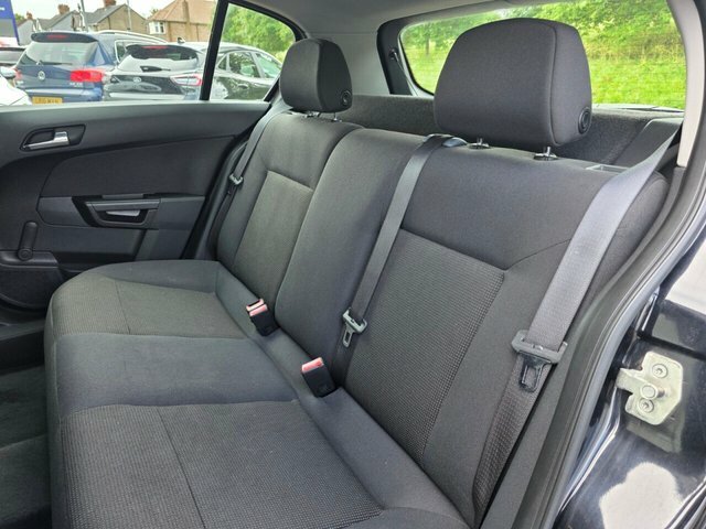 Vauxhall Astra 1.6 Vvt 16V Breeze Red #17