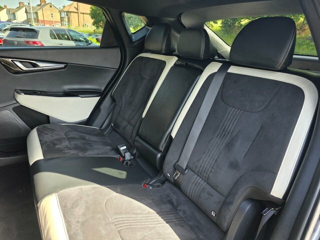 Kia EV6 166Kw Air 77.4Kwh 2022 Black #23