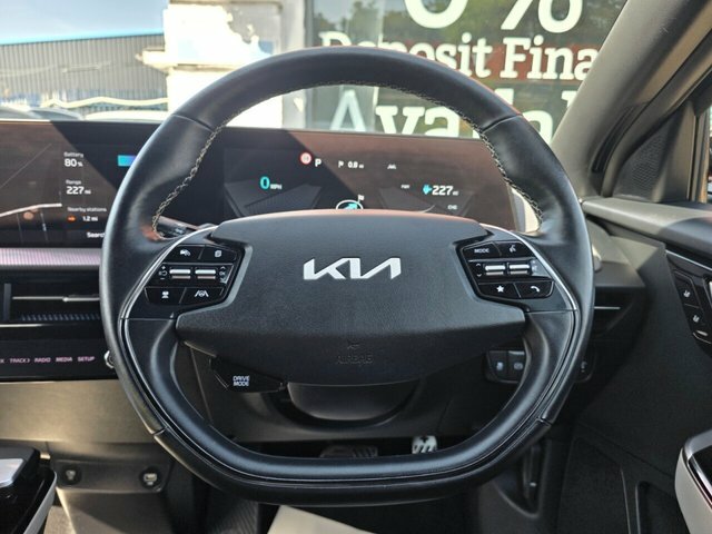Kia EV6 166Kw Air 77.4Kwh 2022 Black #27