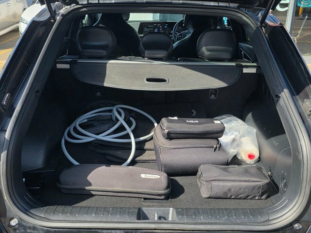 Kia EV6 166Kw Air 77.4Kwh 2022 Black #55