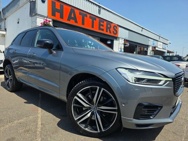 Volvo XC60 T8 Twin Engine Recharge Grey
