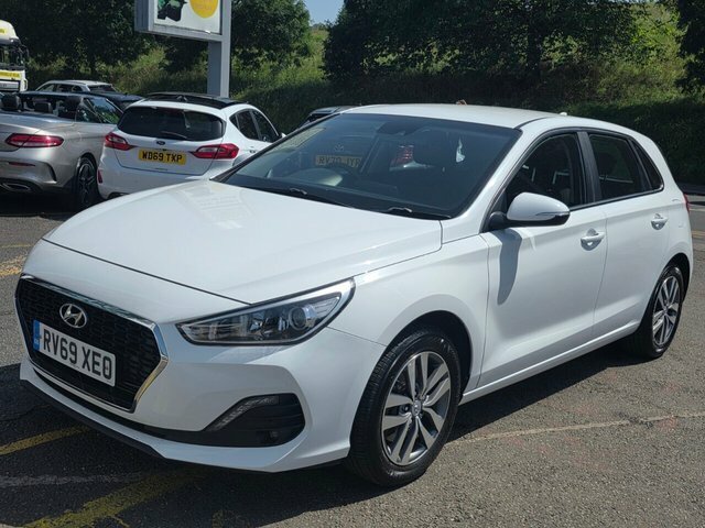 Hyundai I30 T-gdi Blue Drive Se White #6